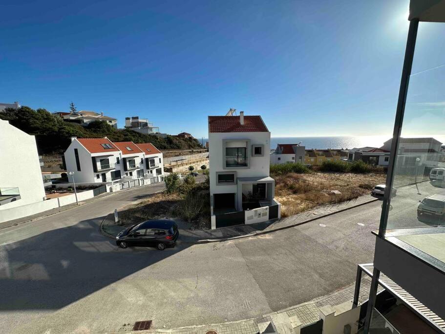 Beach, Ocean View & Bright House 에리세이라 외부 사진